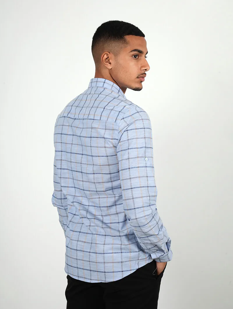 Chemise à carreaux